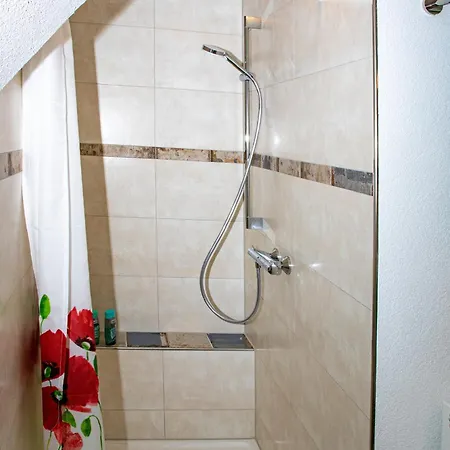 Casa Bibe For 2 People Near Constance Apartment